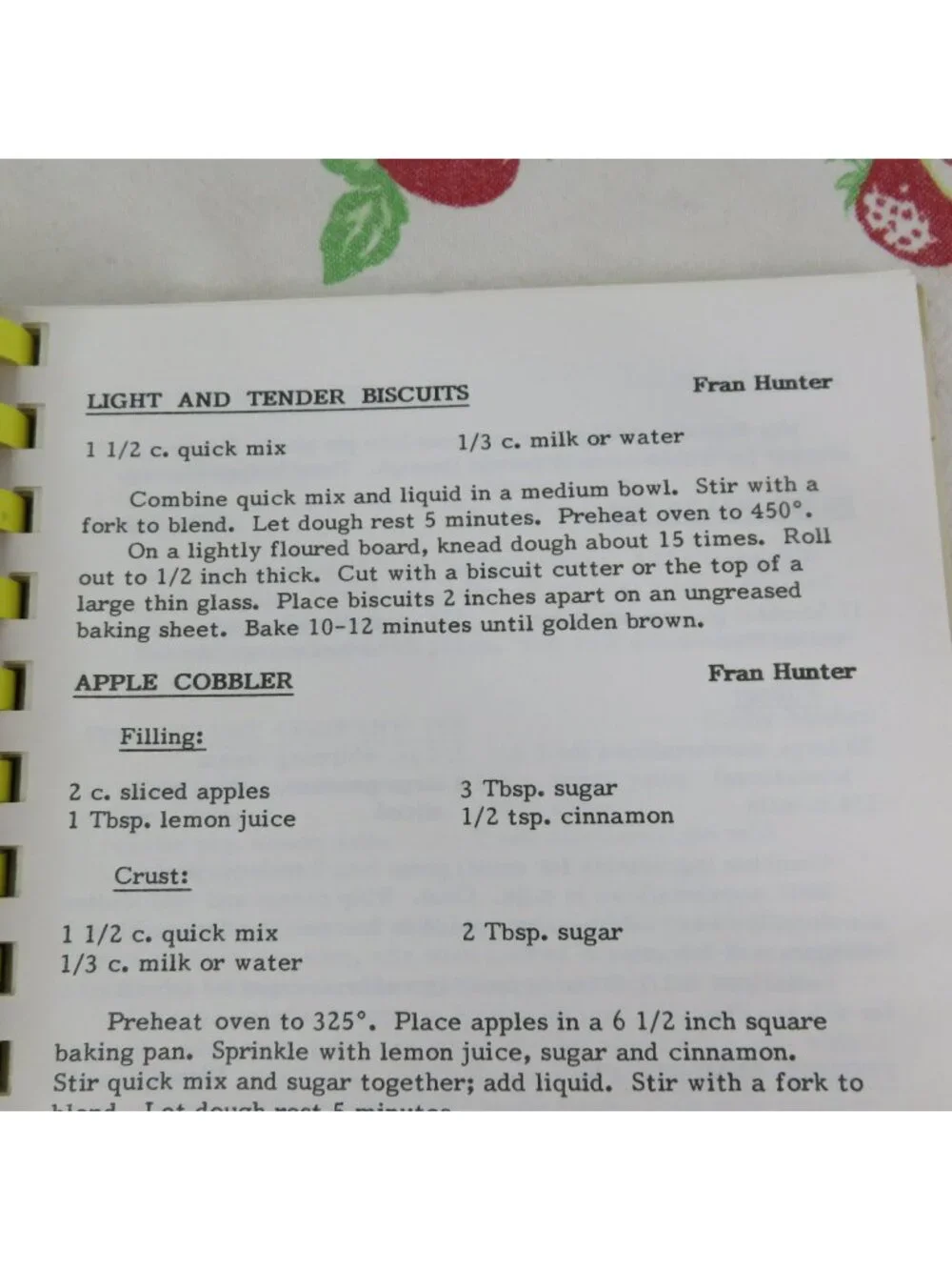 Favorite Recipes From Our Best Cooks Cookbook 1985 Christmas Party Committee